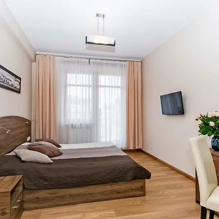Gold - Neptun Park By Oneapartments Apartment