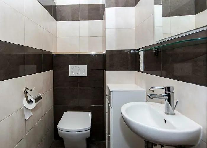 Gold - Neptun Park By Oneapartments Appartamento