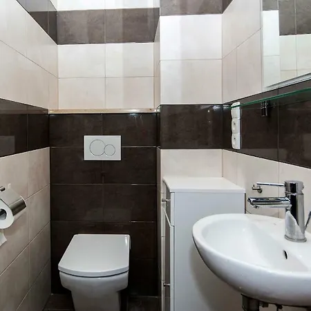Gold - Neptun Park By Oneapartments Apartamento
