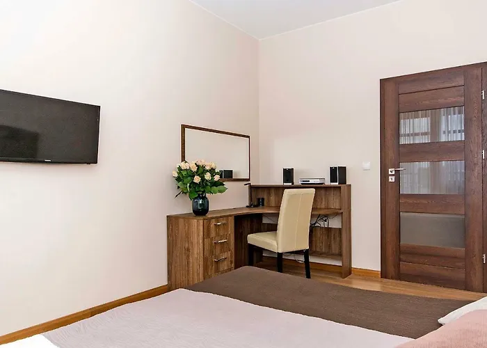 Gold - Neptun Park By Oneapartments *